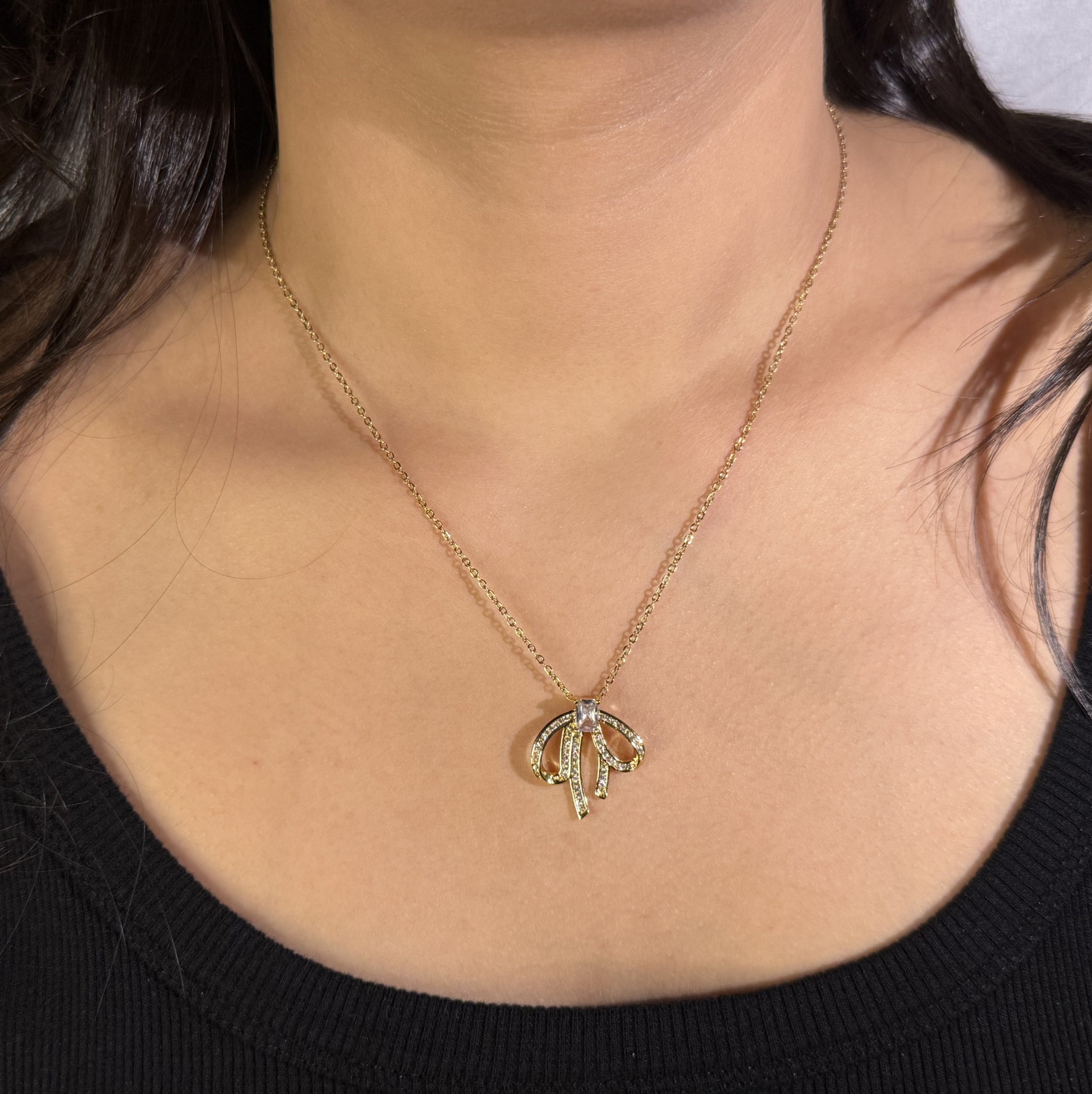 Gold Ribbon Necklace