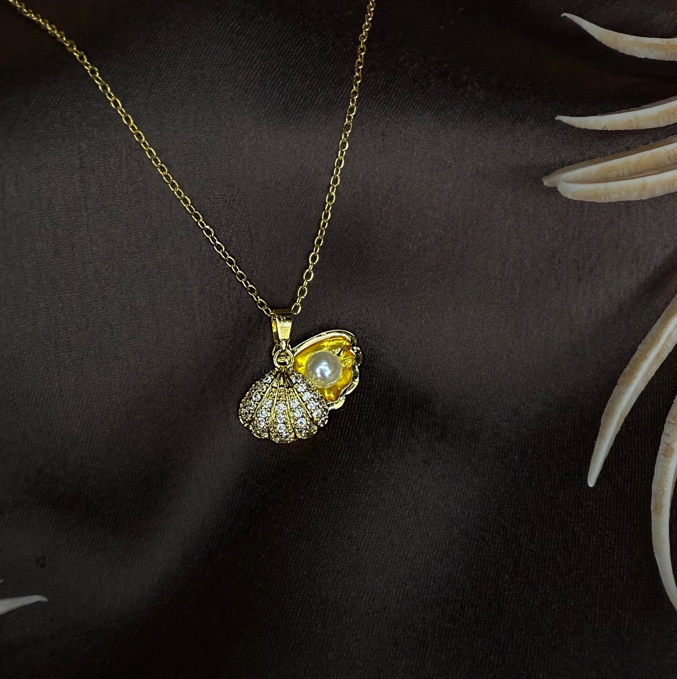 Pearl Shell Necklace