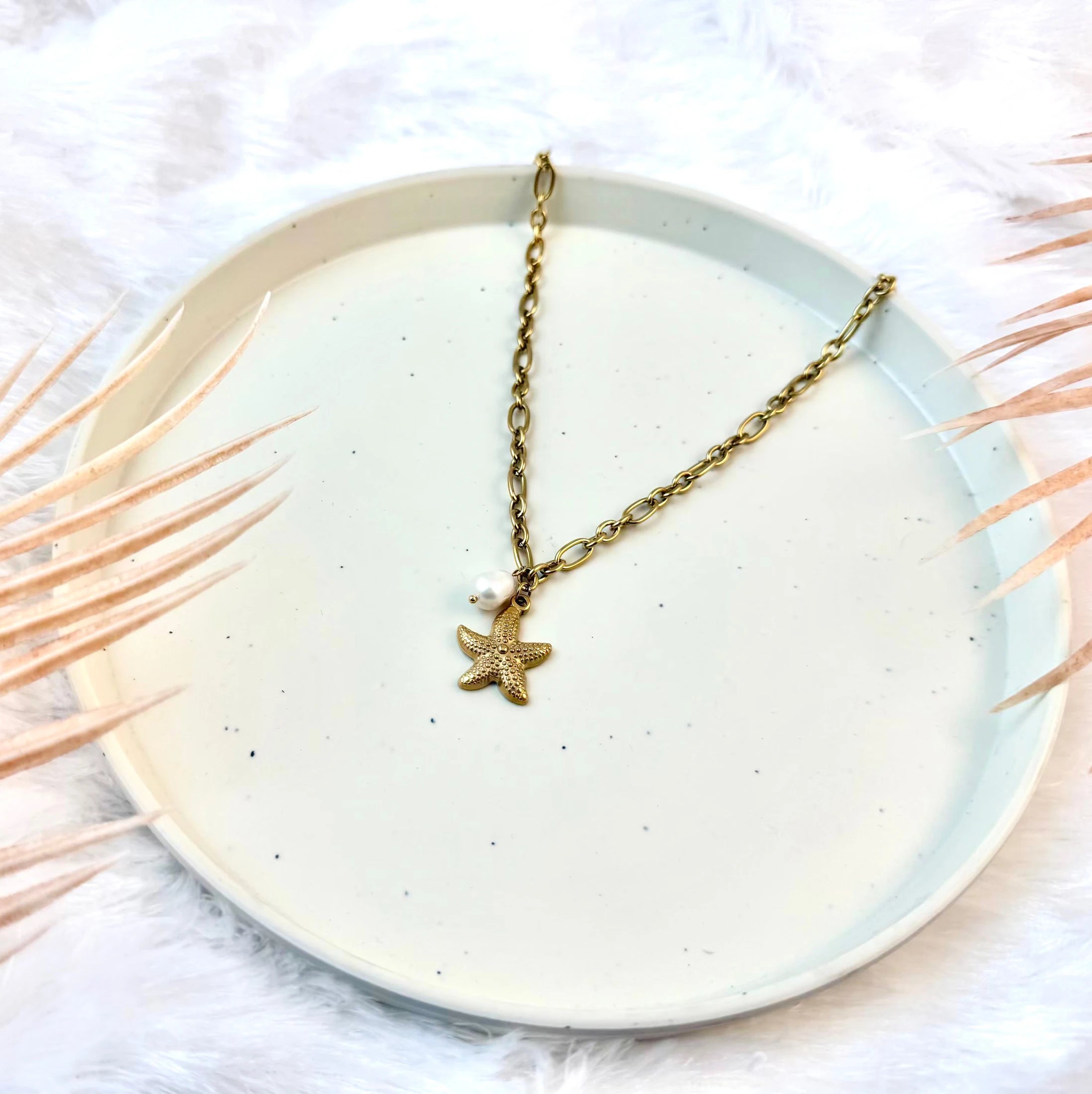 Starfish Pearl Necklace