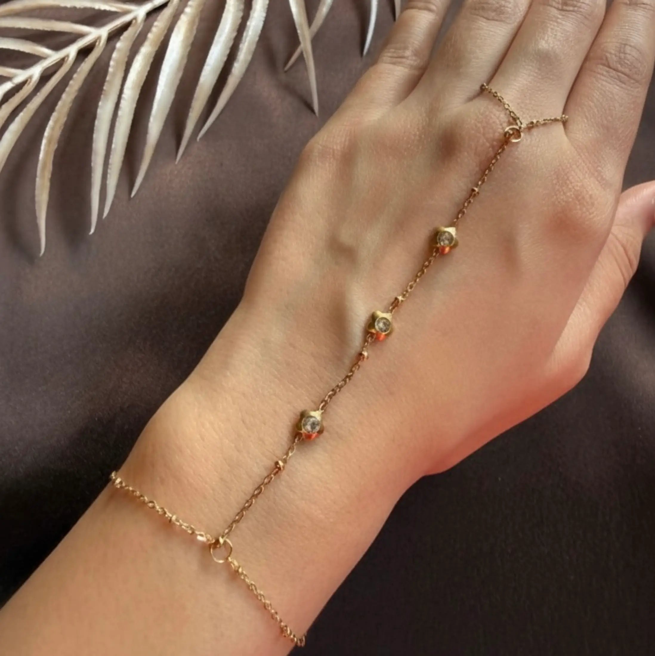 Starlight Chain Hand Harness